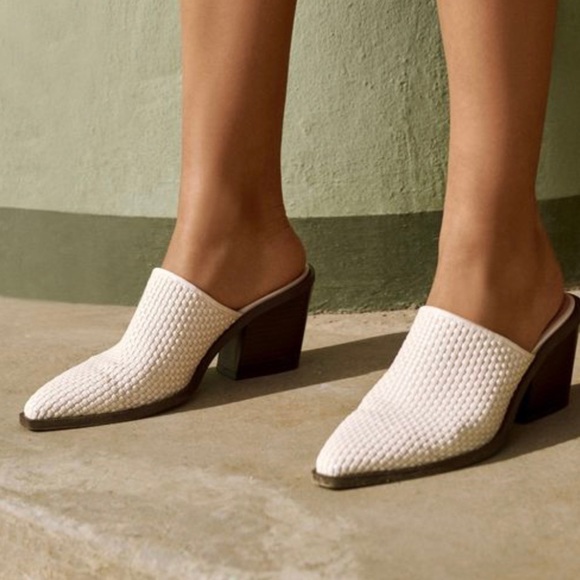 Just Fab | Subtle Sophisticate Mules White NWT